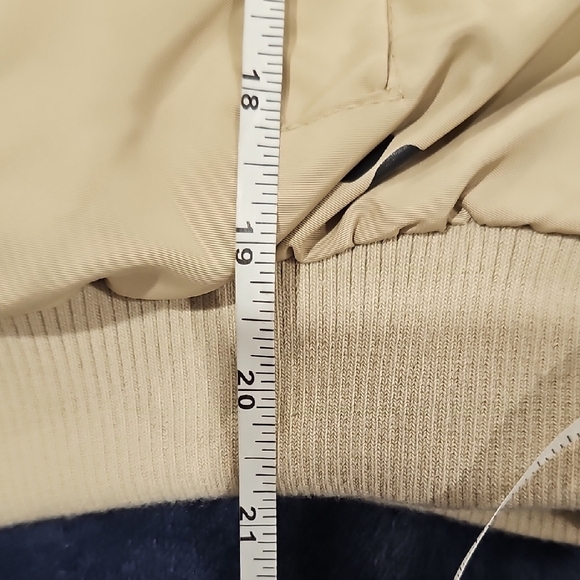 Hurley Tan Reversible Ski Jacket with Hood and Water-Resistant Fabric - Picture 7 of 7